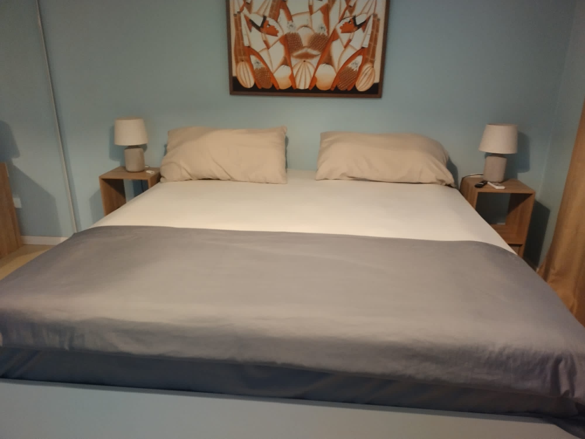 Curacao Queen size bed
